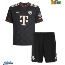 Bayern Munich Sacha Boey #23 Tredjedraktsett Barn 2025-26 Kortermet (+ Korte bukser)